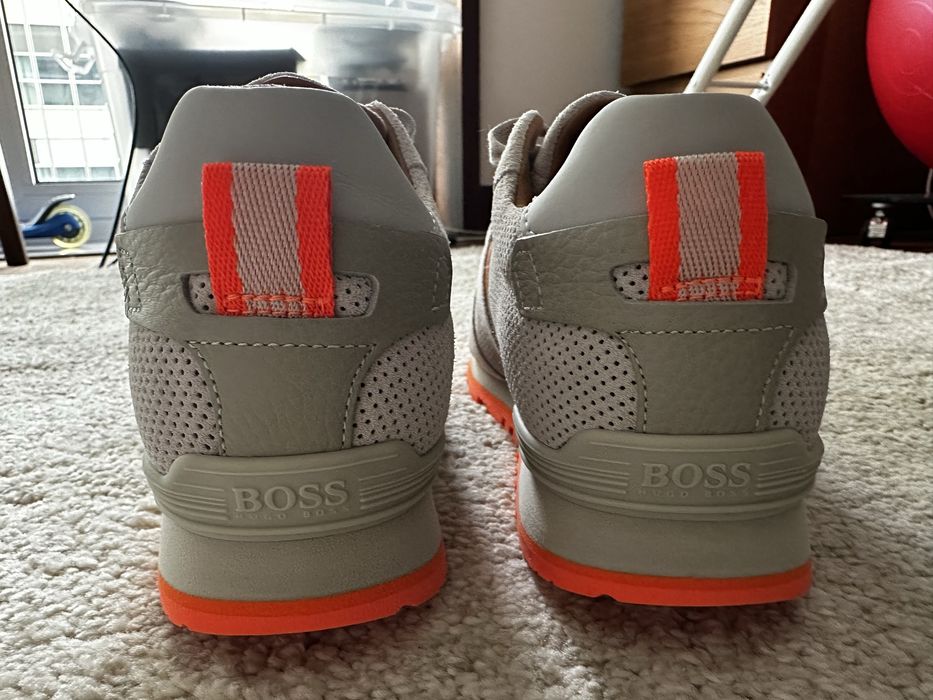 Hugo Boss sapatilhas (novas)