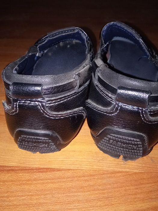 Шкільні стильні туфельки