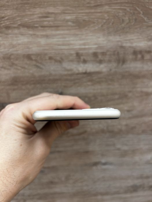 iPhone 11 128Gb White з гарантією