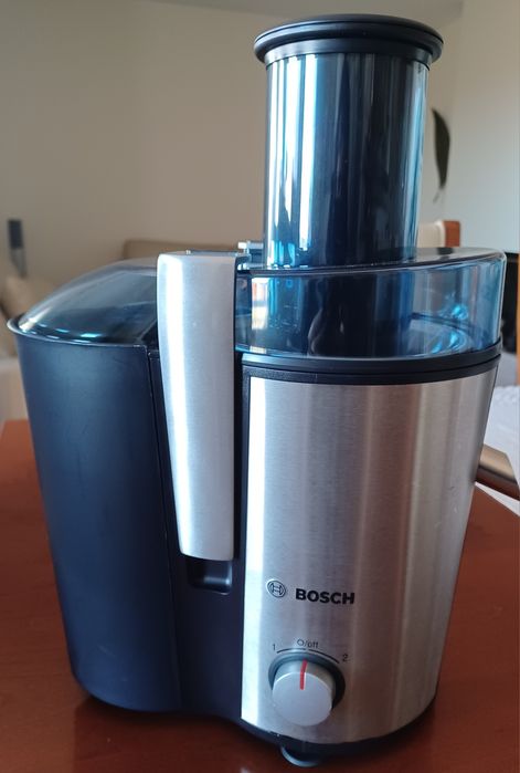 Centrifugadora Bosch nova