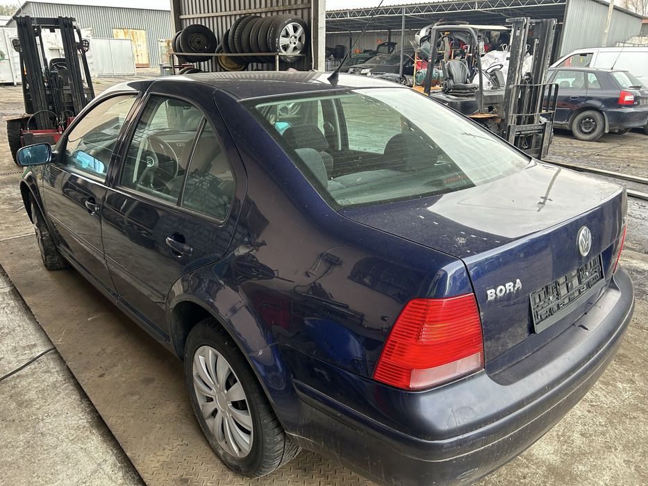 VW volkswagen BORA 1.6 na części