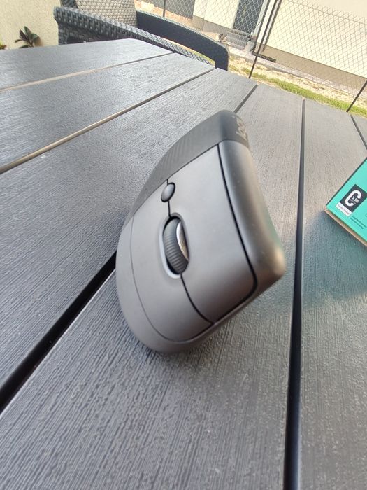 Sprzedam Myszkę Lift logitech