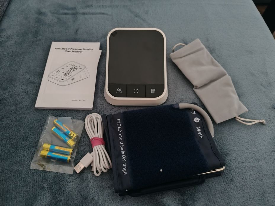 Ciśnieniomierze naramienny