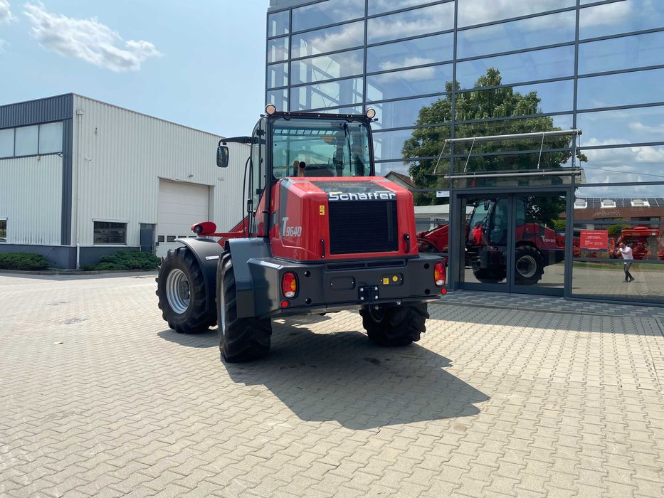 Ładowarka teleskopowa SCHAFFER 9640 T-2
