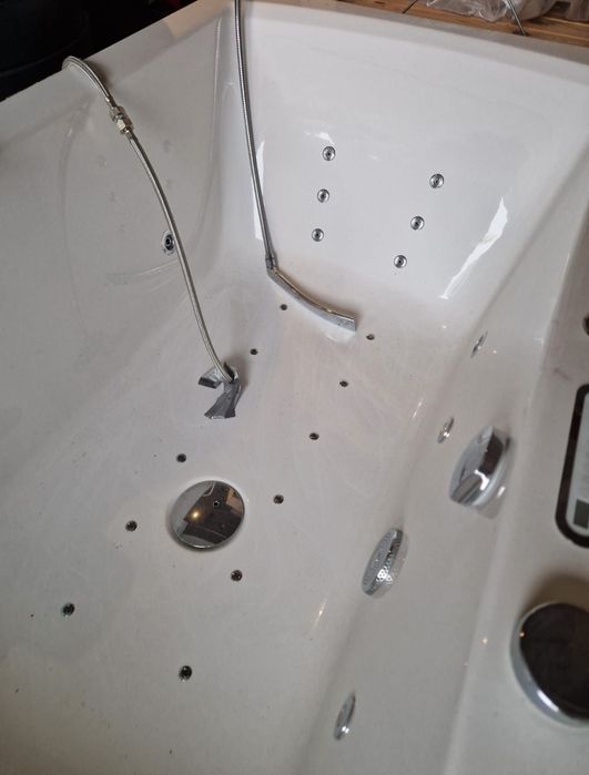 Wanna z hydromasażem