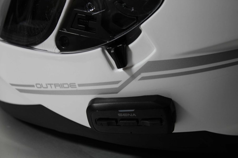 Шолом Білий Sena Outride Bluetooth M-57-58см