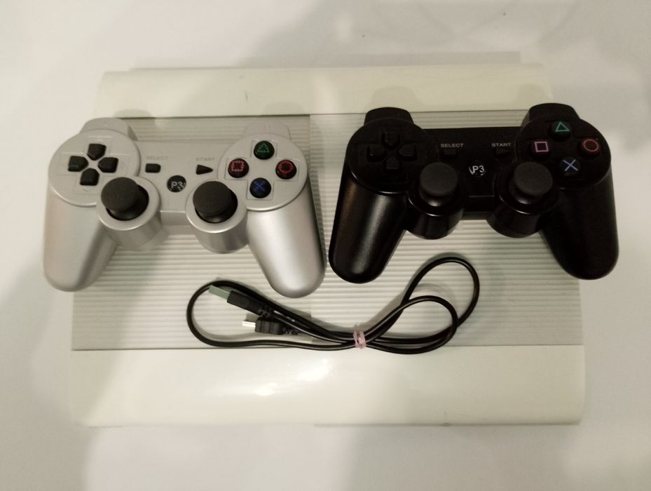 Продам Sony Playstation 3