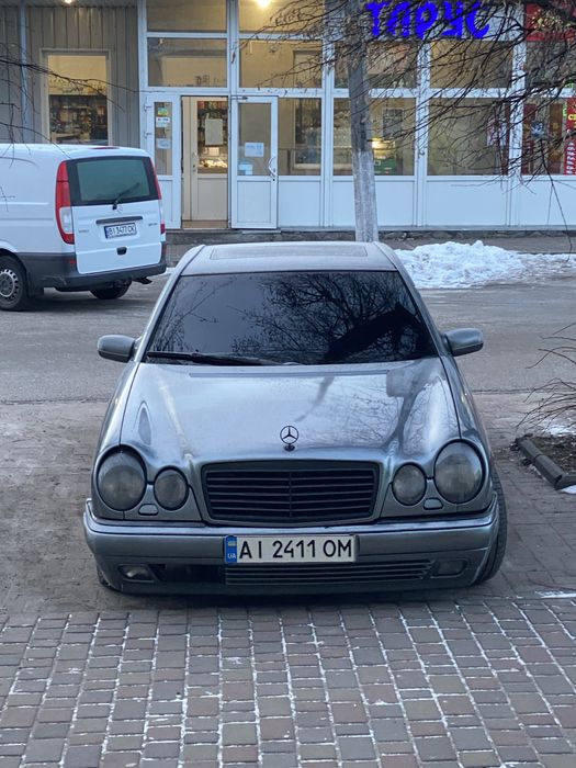 Mersedes 210 е280 бензин