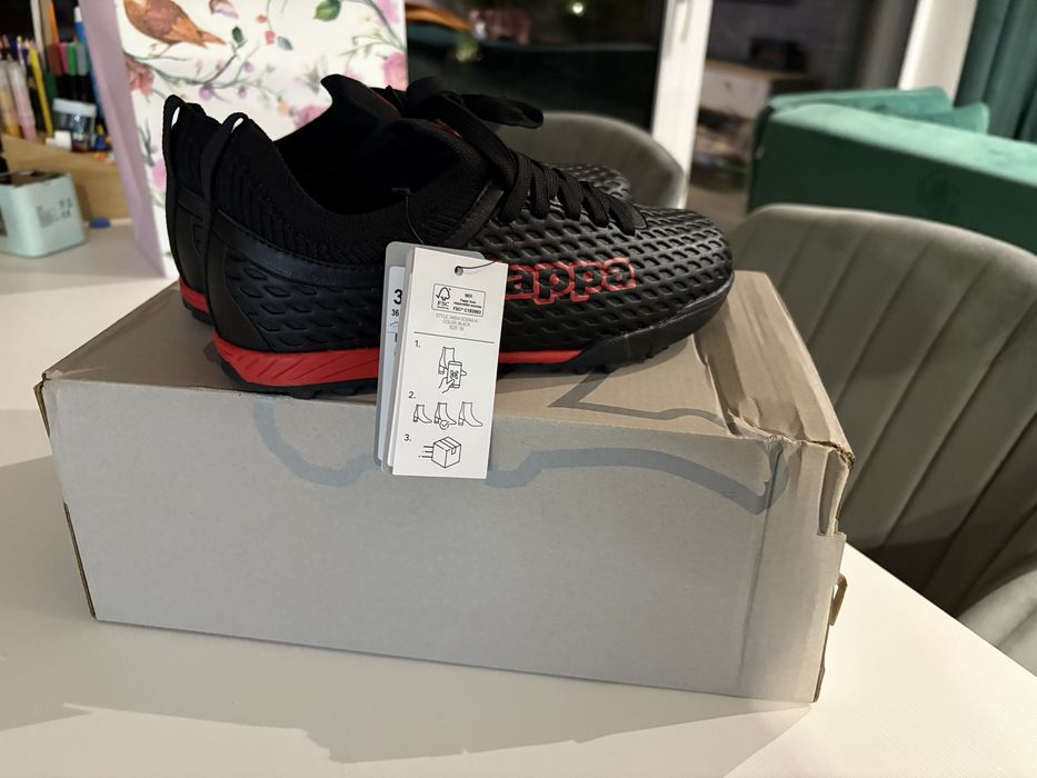 Buty do piłki halówki turfy 36 Kappa