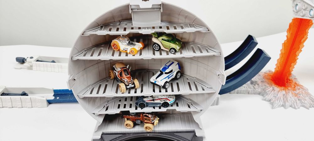 Машинки Хот Вилс Звёздные Войны . Hot Wheels Star Wars