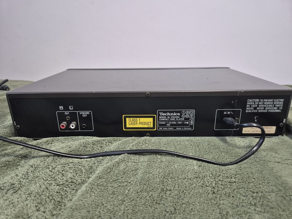 Odtwarzacz CD Technics SL-PG340A