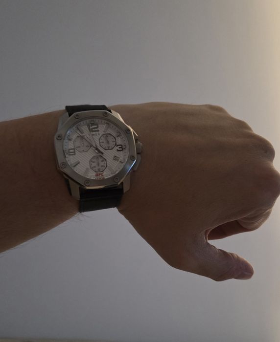 Zegarek Timex UFC Icon Chronograph TWG047400