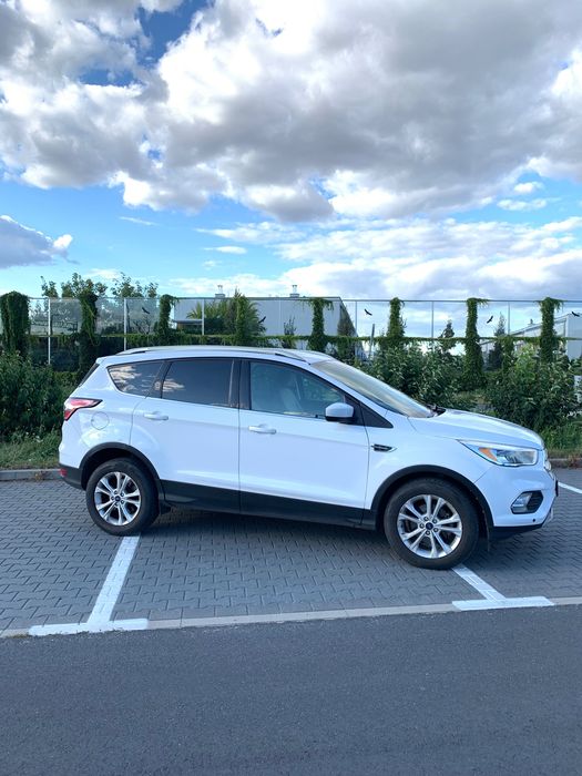 Ford Escape Кросовер