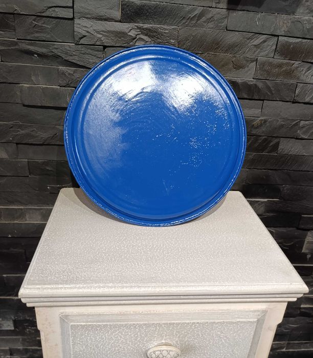 Bandeja Grande, em metal FCP Diâmetro  33 cm + Porta chaves com arnês