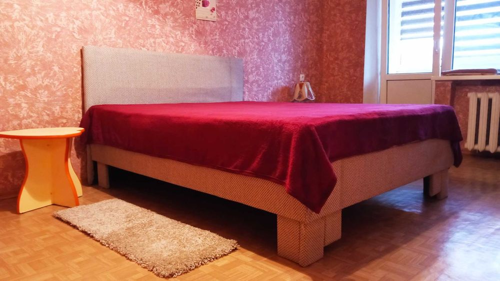 1к.кв. тихий центр подобово тепла 2+1 власник. вул.Надпільна