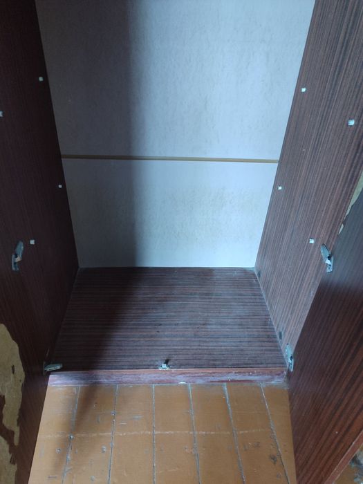 Шафа з антресолями