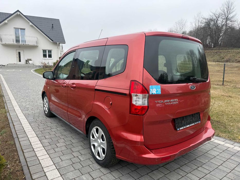 Forda Turneo Courier 1.0 benzyna