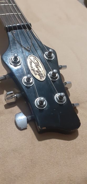 Guitarra eletrica Stagg Azul