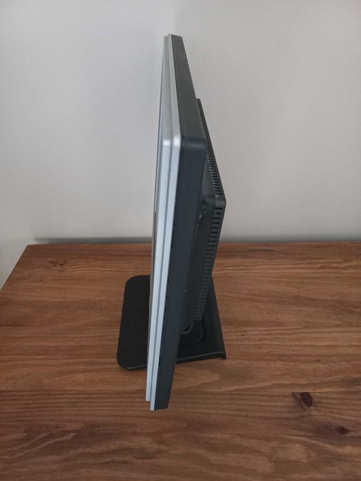 Monitor ACER Modelo AL1717 - 17"