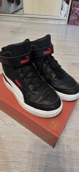 Ботинки демисезонные PUMA на флисе утеплитель, оригинал, 21 см по стельке, размер 32-33,