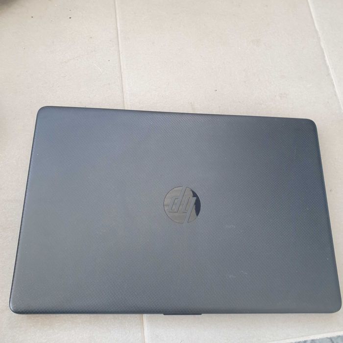 carcaça display HP 15-DW1421 completa com respetivo display impecável64739827811841121