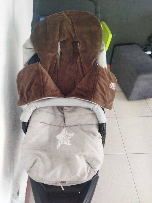 Carrinho de Bebé HAUCK Para passeio(Rodas XXL)