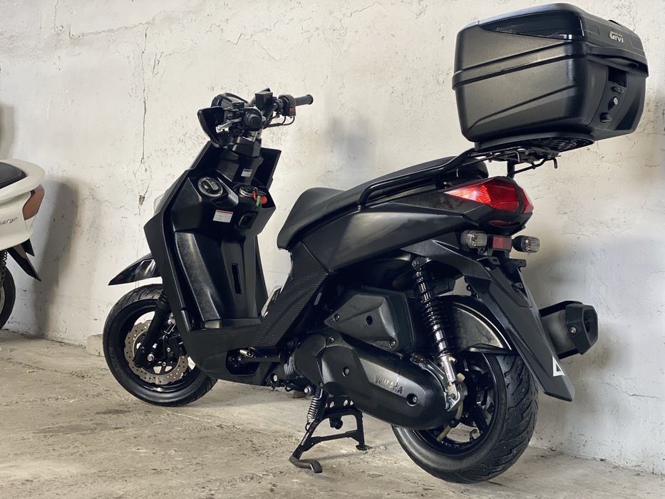 Yamaha BWS 125 +документи.