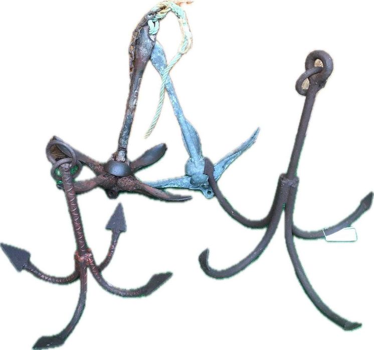 Ancoras antigas, ferros de fundear fateixas