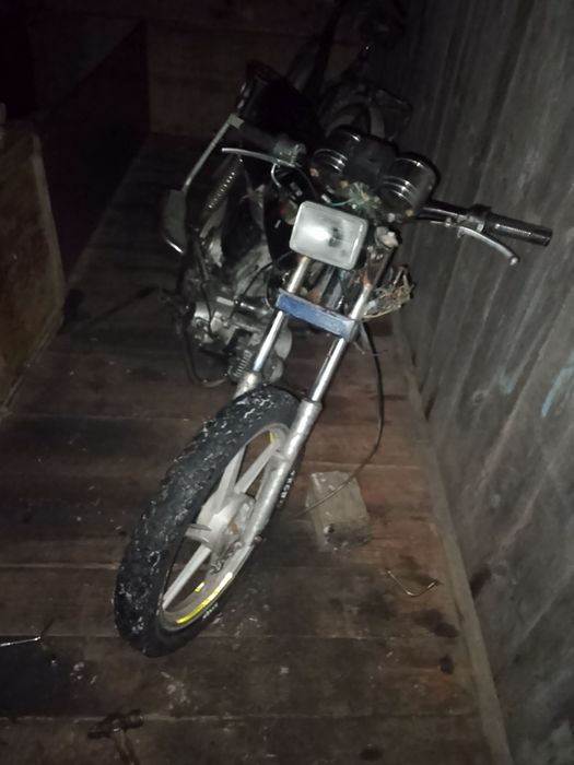 Продам мотоцикл альфа