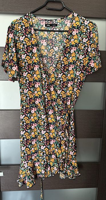 Mix ubrań damskich, 18 szt, paczka ubrań damskich w rozmiarze M/38