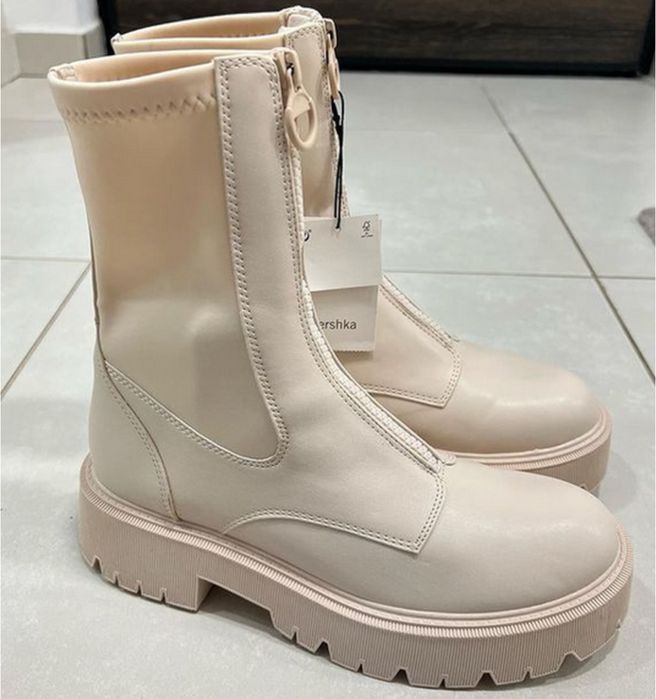 Bershka Непромокаємі черевики