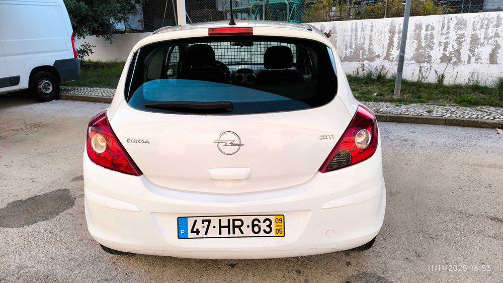 Opel Corsa Van 1.3 Cdti bom estado geral