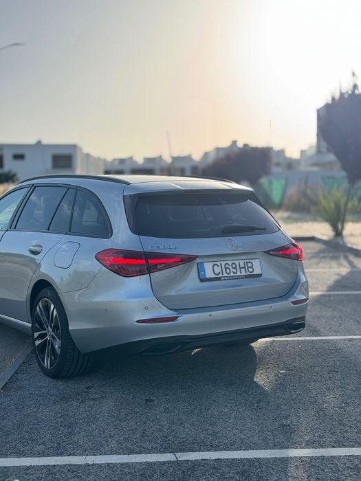 Mercedes Benz C300e avantgarde 2023