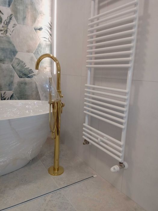 Remonty, wykończenia łazienki, gipsowanie, malowanie, dekoracje ścian.