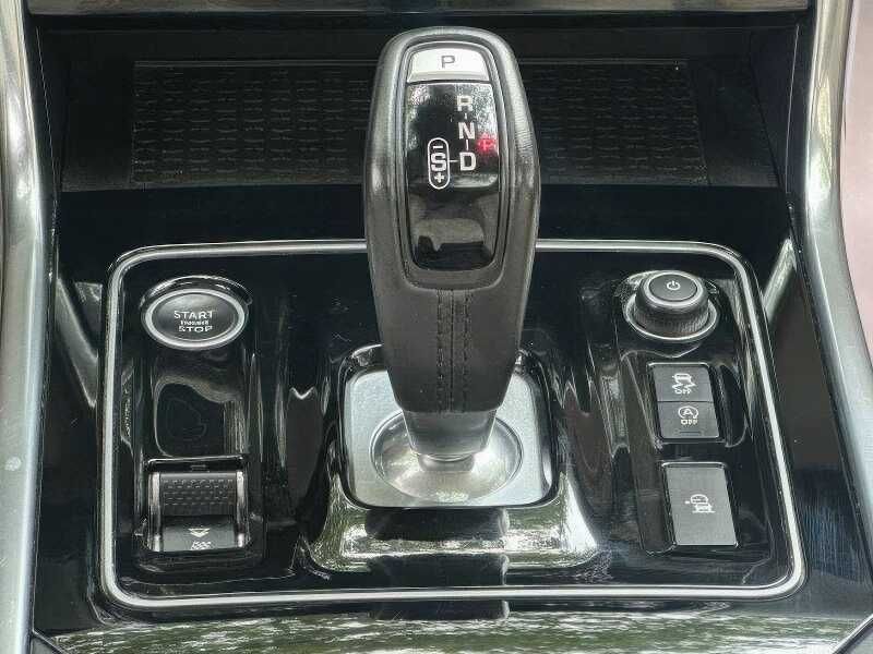 2020 Jaguar XE P250 S