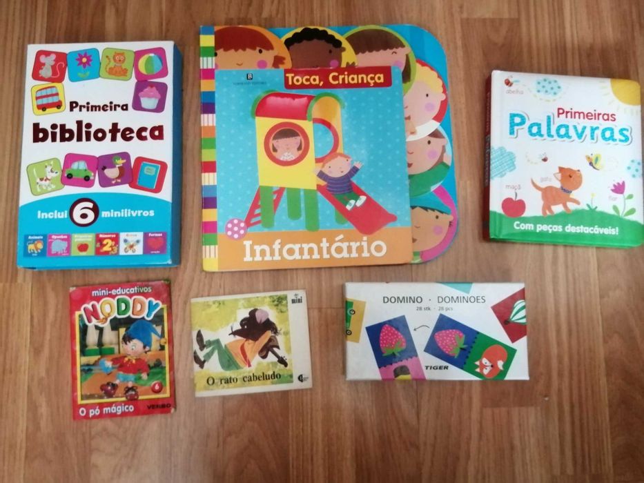 Conjunto 09 - Puzzles e Livros Disney, Clementoni