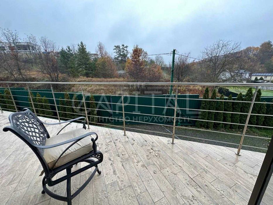 Оренда затишного будинку 300 м² у Лісниках, 30 соток землі