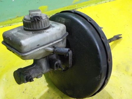 Главный тормозной с вакуумом вектра б