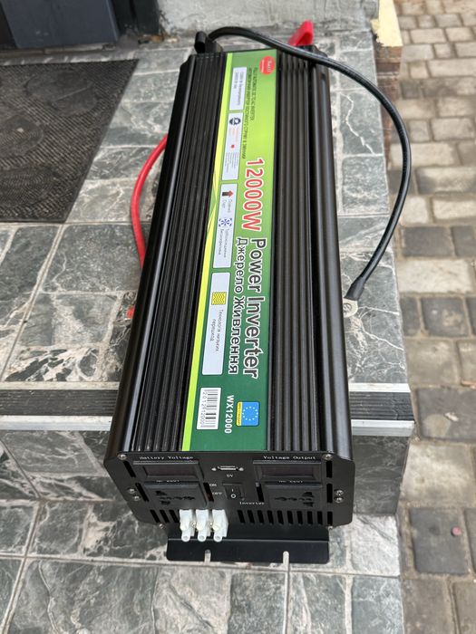 Інвертор 12-220в . 12000Вт