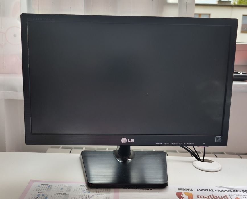 Monitor LG Flatron 19" E1942C-BN