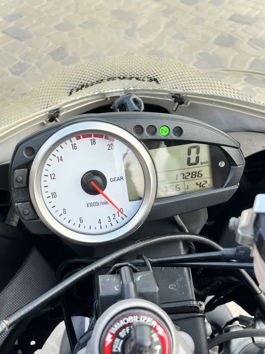 kawasaki zx - купити раму, кронштейни та маятники на мото - Ціна