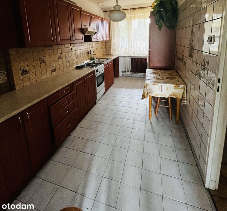 Przestronny dom 300 m² w Gołdapi do remontu