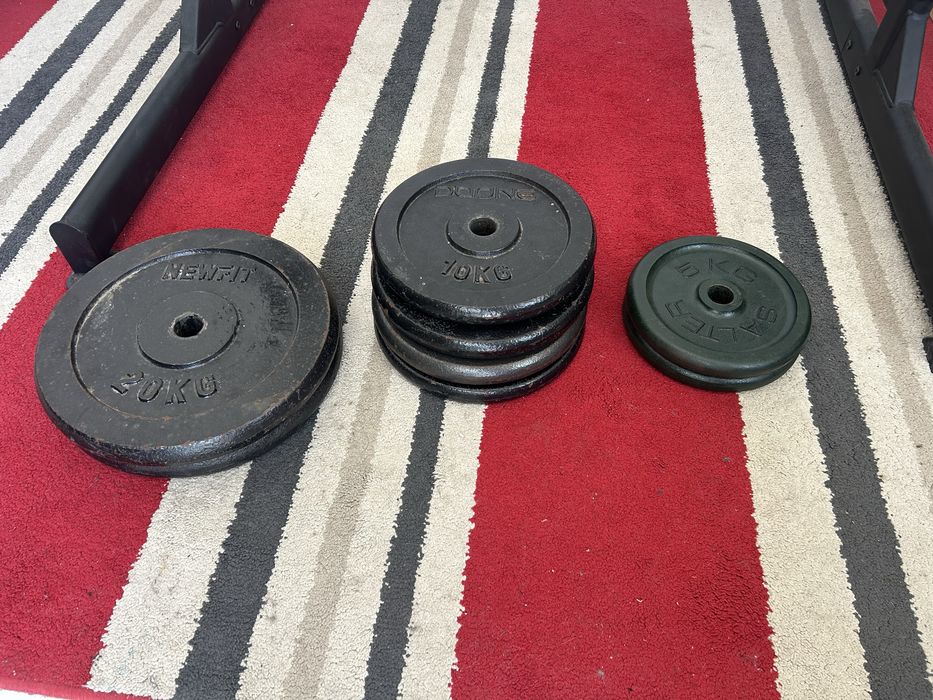 Discos de musculação em bom estado