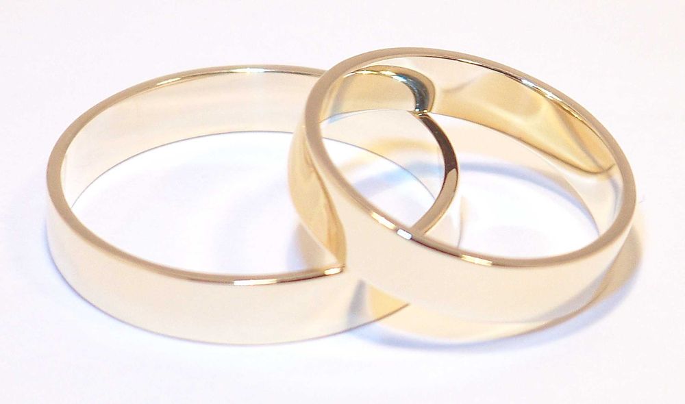 Złote Obrączki 333 Para 2szt 4mm Płaskie Grawer Gratis