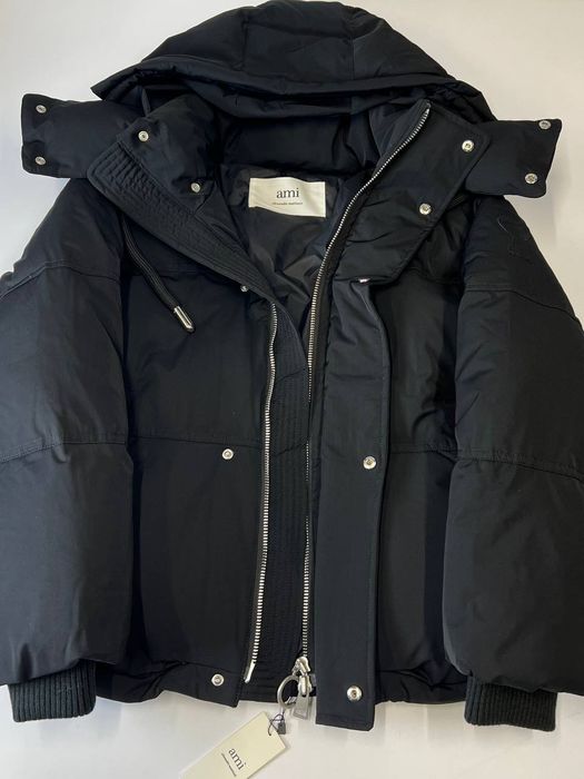 Продам Пуховик Amy