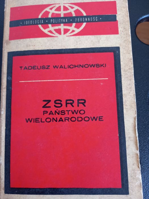 Książka z czasów PRL