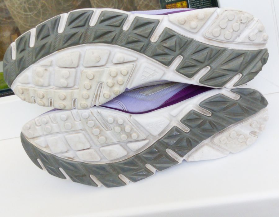 жіночі кросівки Adidas Adizero лавандового кольору 41.5р.