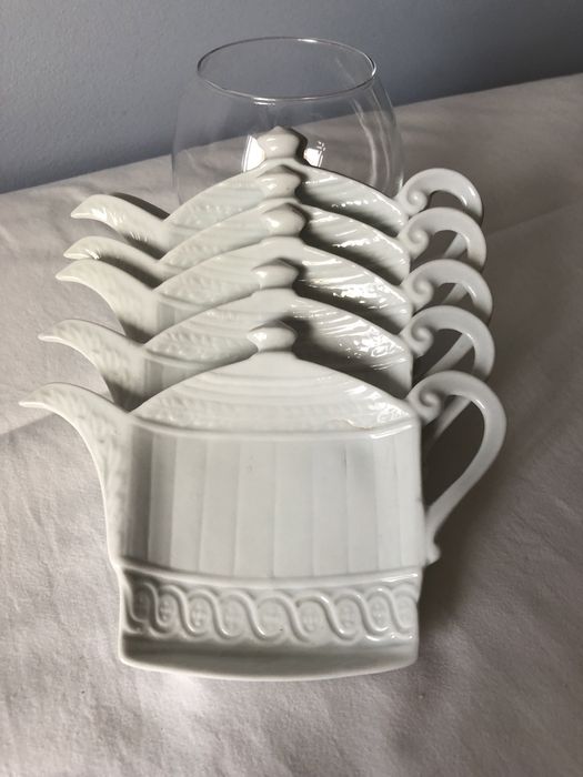 Pratinhos para colocar o saquinho do cha