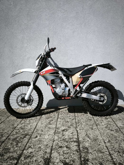AJP PR4 Enduro 125 — 2021
