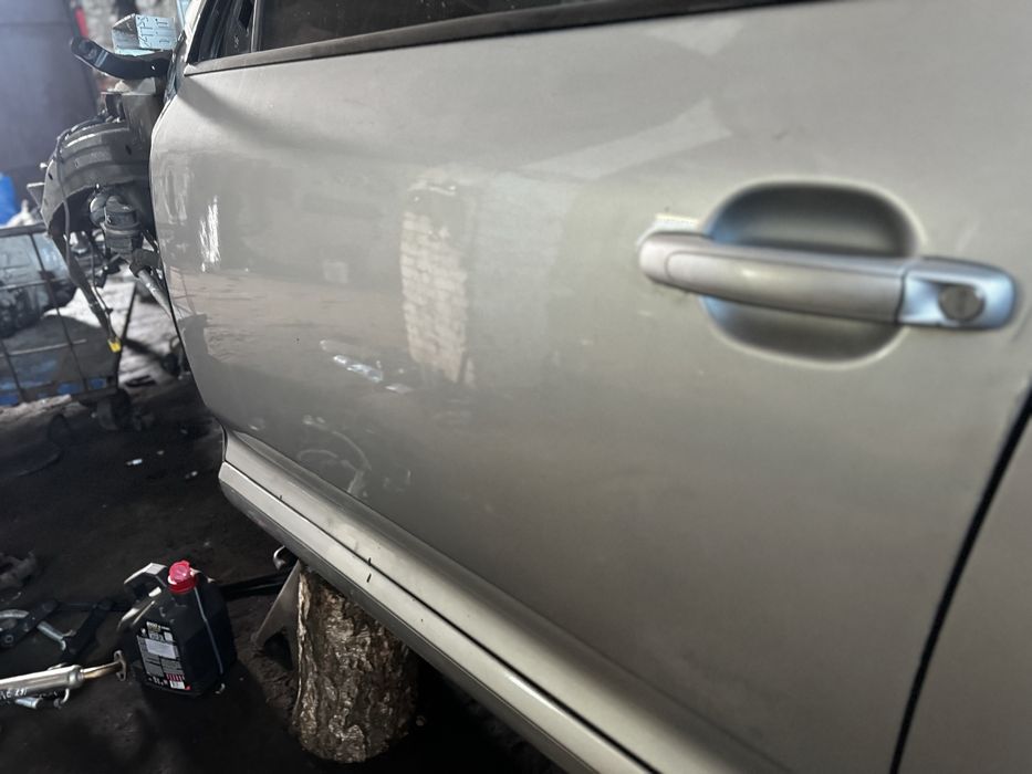 Двері Porshe Cayenne 955/957 серебро дверь Каен